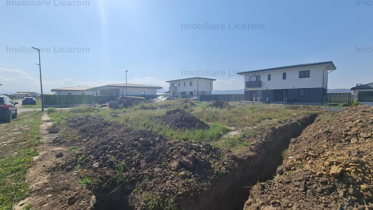 DIFERIT Haus ,Cristian,500 mp cu autorizatie,CASA IN CURS DE EXECUTIE - Poză 11