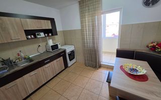 Apartament 3 camere, 68 mp utili, Cetate, zona Piata Cetate - Poză 4