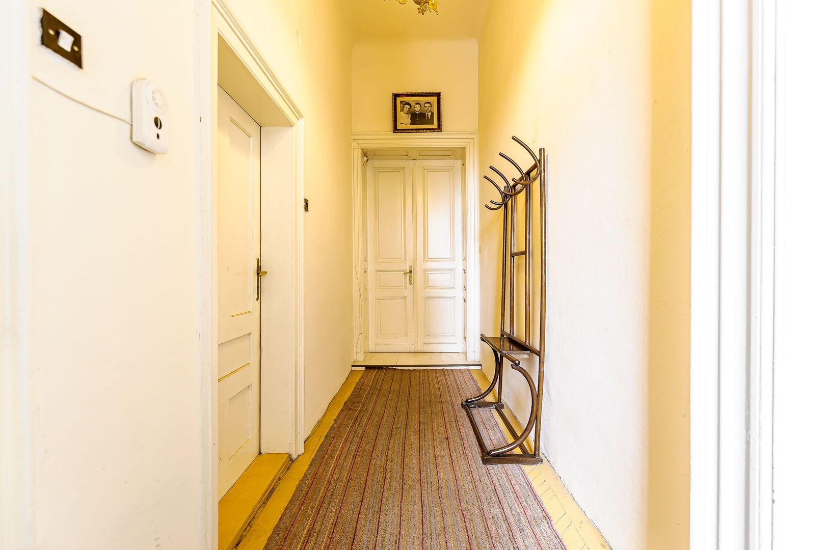 VÂNDUT! Apartament de 138 mp, Revoluției, Arad, - Poză 7