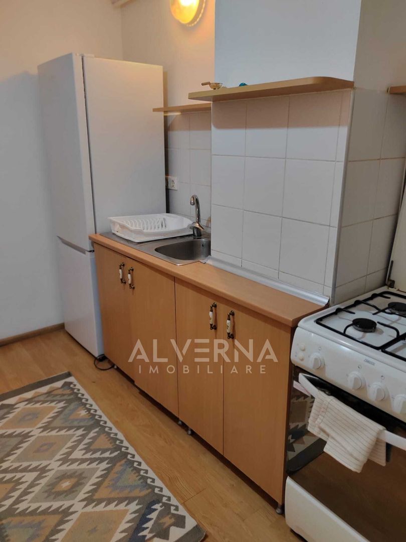 Apartament 2 camere decomandate | balcon | parcare | zona Semicentral - Poză 3
