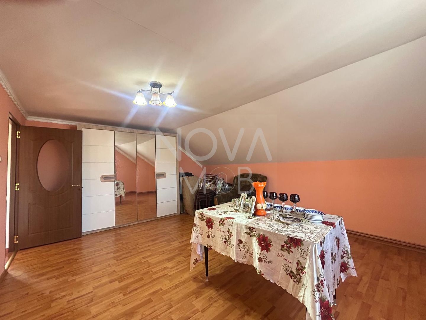 Casa individuala 5 camere, teren 845 mp - Daia - Poză 12