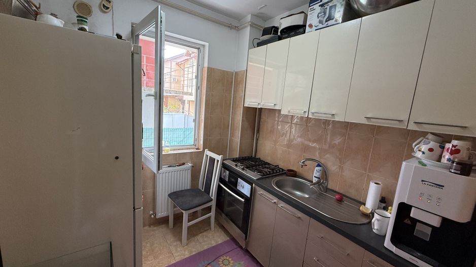 Ap 3 camere - transformat din alipirea a 2 garsoniere - 62 mp - parter - Poză 13