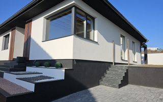 Casă modernă pe un singur nivel– confort, lumină și intimitate, aproape de Sibiu - Poză 4