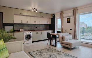 Garsonieră Sun Royal View | Terasă 20 mp | 510€/lună