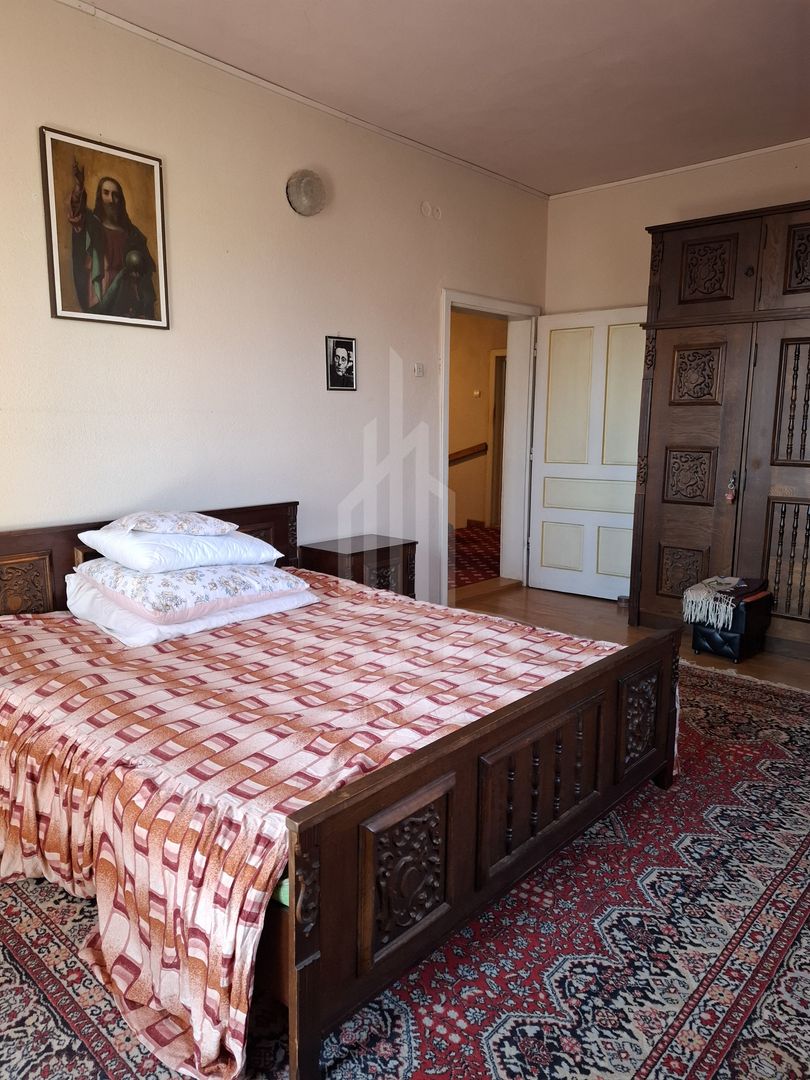 Casa single, in Cisnadie - zona centrala (aproape de Spital) - Poză 13