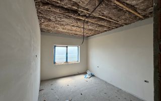 Sanmihaiul Roman Duplex P+M,4 Camere,terasa spatioasa - Poză 6