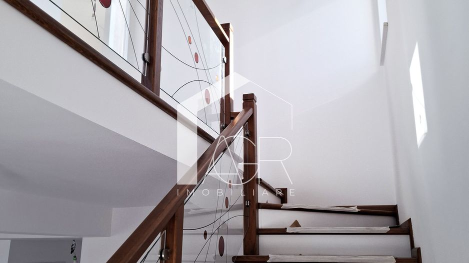 Vila P+1E, cu 5 camere, Paulesti - Poză 11