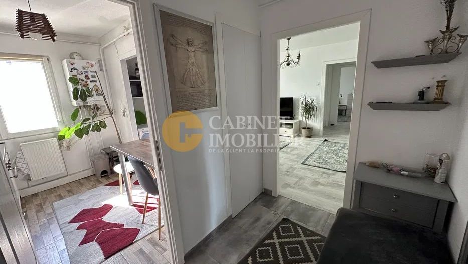 2 camere, Tatarasi- Flux non stop, renovat complet, 55mp! - Poză 3