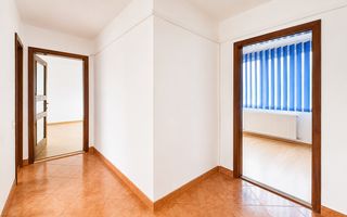 Spatiu de birouri cu 6 camere si 12 parcari de inchiriat, Calea Turzii - Poză 11