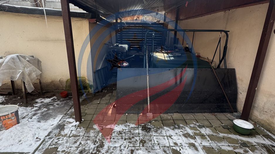 Casă primitoare, excelent poziționată, ideală pentru o familie! - Poză 11