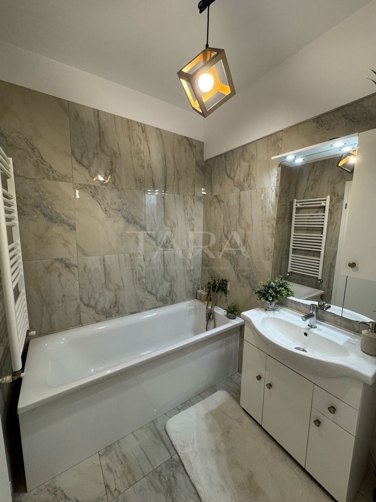 Apartament cu 3 camere, complet mobilat și utilat, terasă de 26 mp. - Poză 8