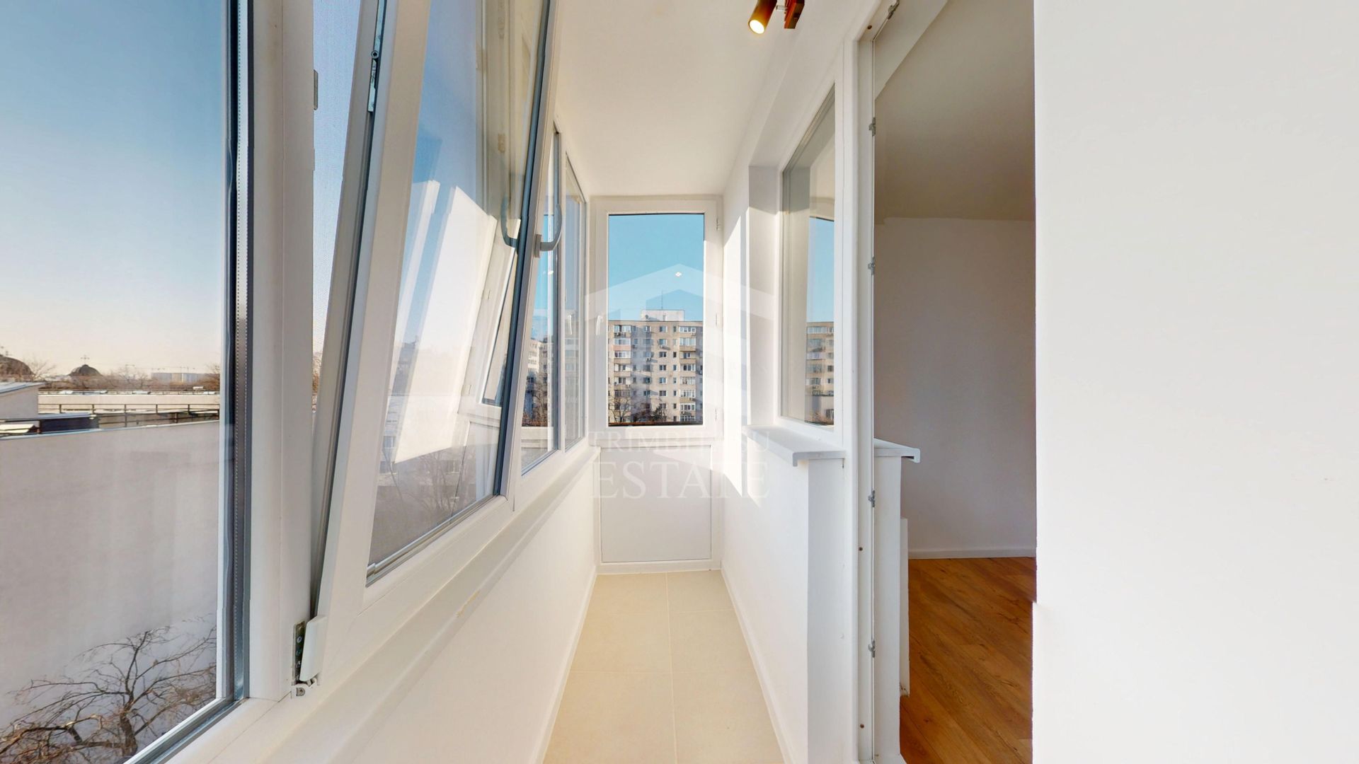 Apartament 2 camere renovat 5 Minute Metrou Constantin Brancusi - Poză 5