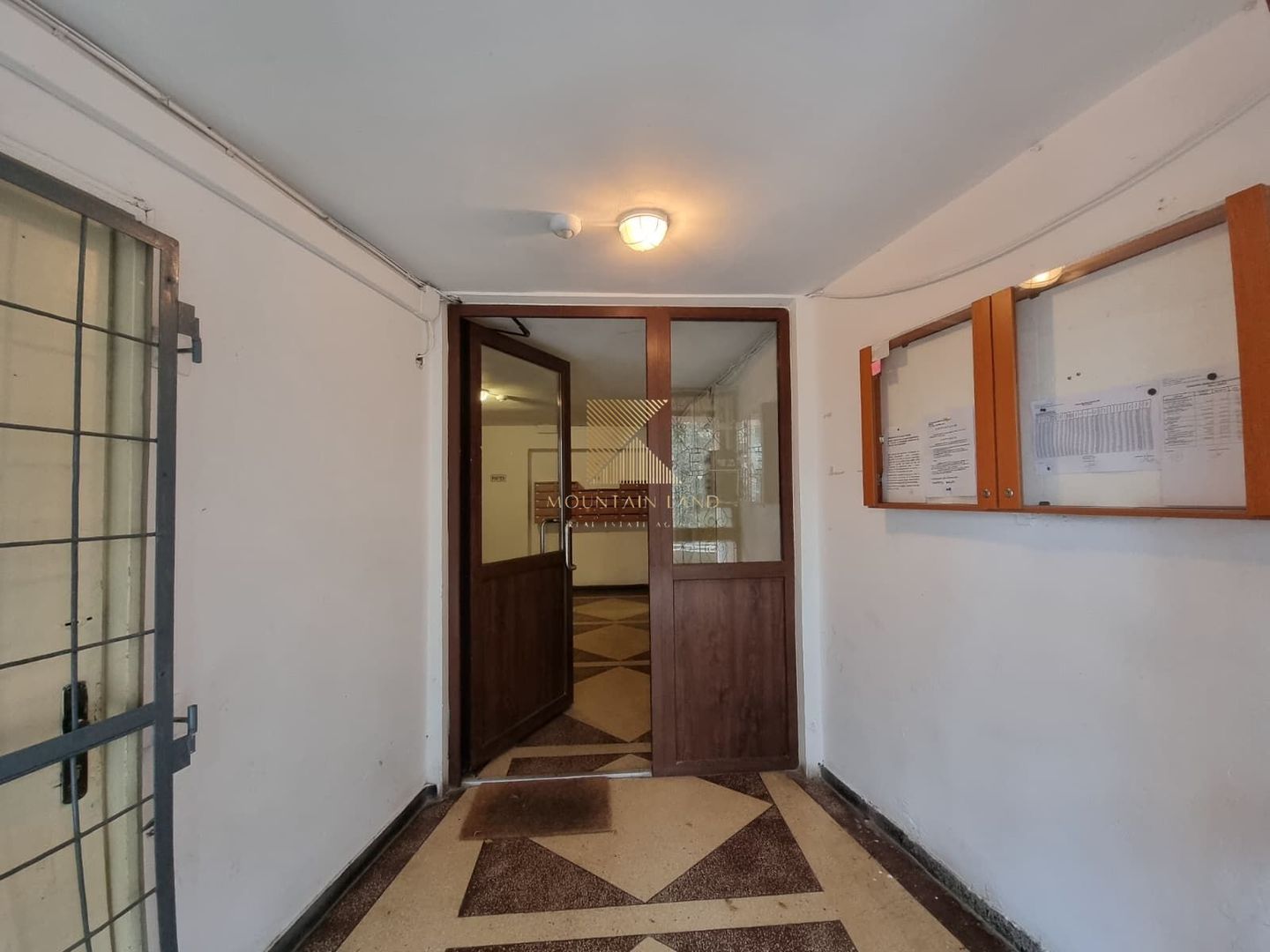Apartament de 2 camere, semidecomandat, etaj 6/10, mobilat, Victoriei4 - Poză 17