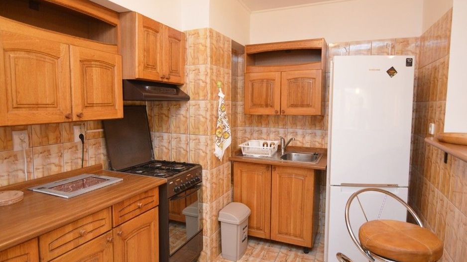 3 camere Unirii 63, prima închiriere, mobilat complet, parcare inclusă - Poză 5