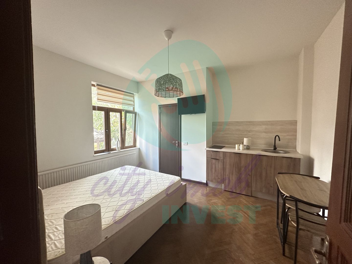 Vila interbelica AIRBNB "la cheie" - Poză 24