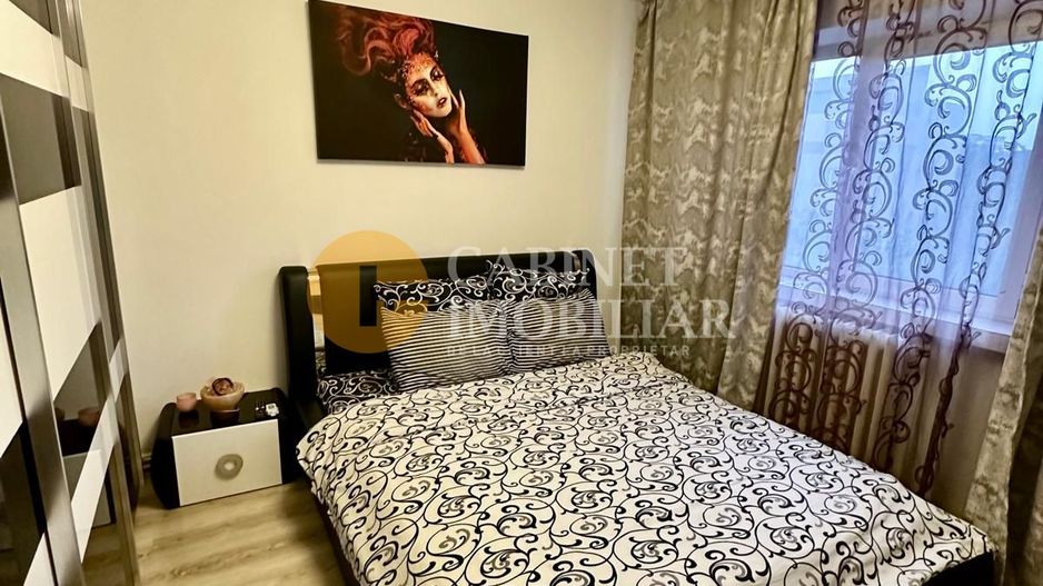 Nicolina- 3 Camere Decomandat - Etaj 3 -Bloc 1986 - Poză 4