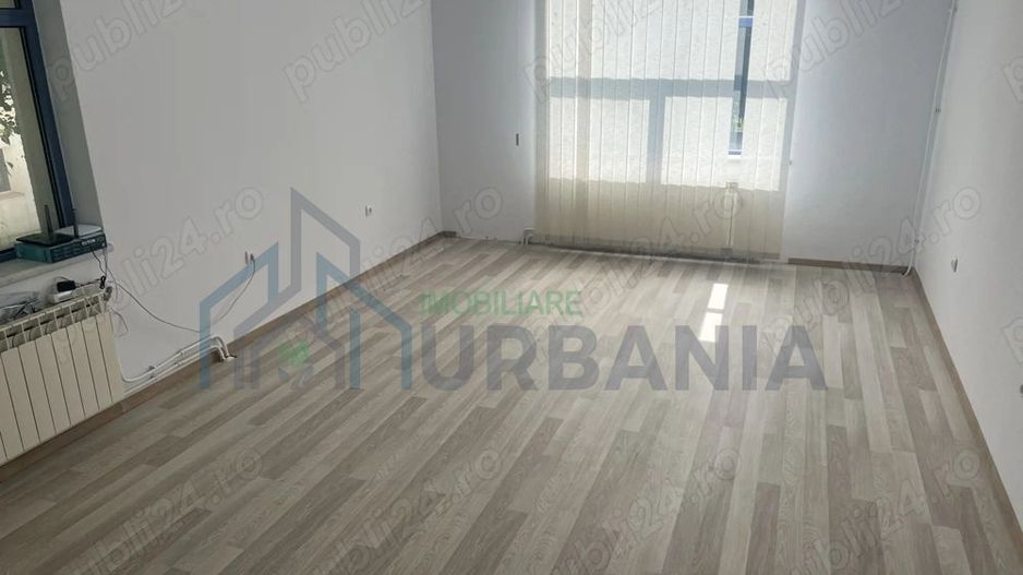 Spațiu comercial ultracentral, 317 mp, în zona centrală Pașcani - Poză 4
