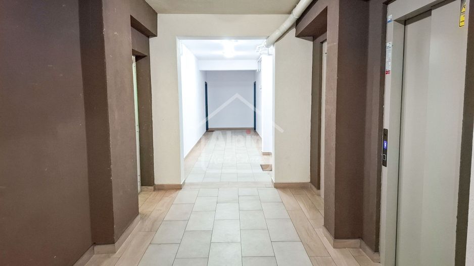 Apartament Suprafata Mare I Tractorul Coresi - Poză 9