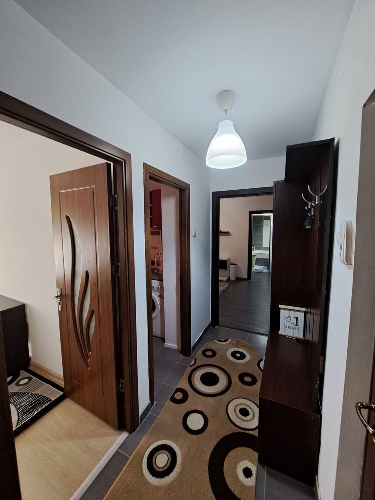 Vand apartament 3 camere Craiova zona Mall Electoputere - Poză 3
