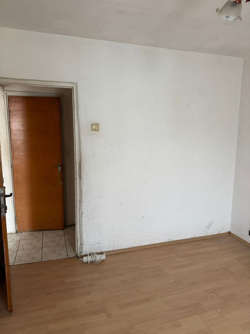 3 camere Decomandat 65 mp, Strada Modoran Ene - Poză 3