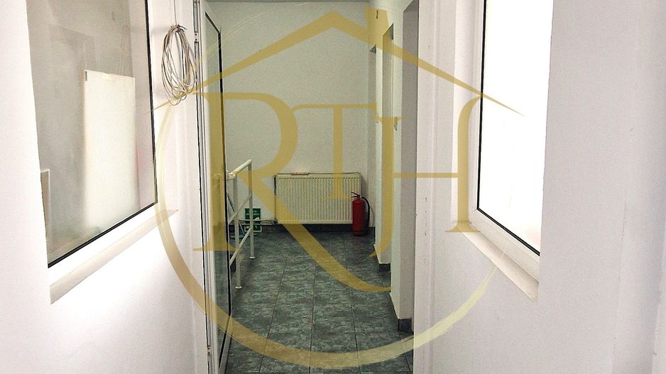 Inchiriez spatii de  birouri in Giroc preturi incepand de la 200 euro/birou. - Poză 11