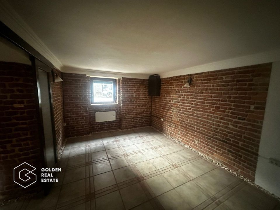 Spatiu comercial ultracentral, modern, 3 camere, locatie exceptionala - Poză 8