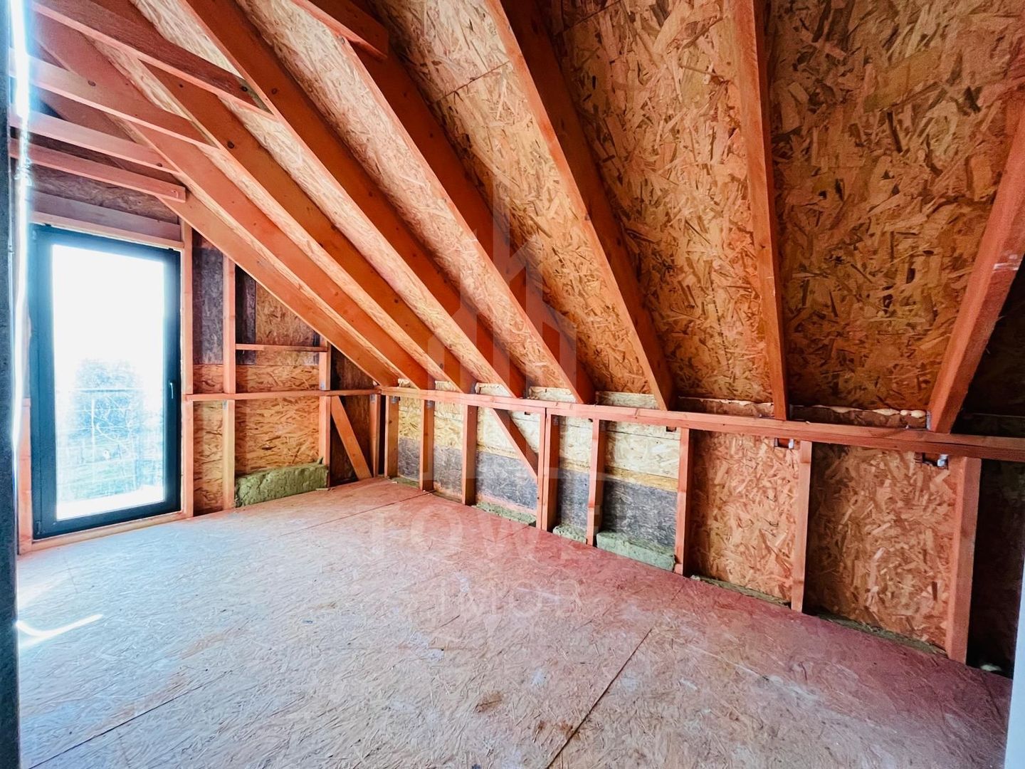 Cabana moderna cu view superb - Poză 10