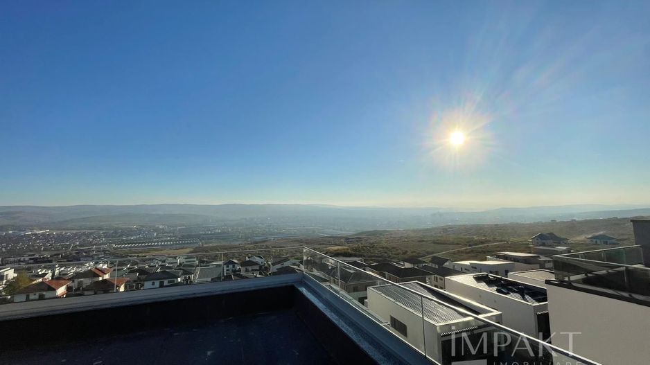 Duplex modern cu terase rooftop și vedere panoramica în Voronet - Poză 4