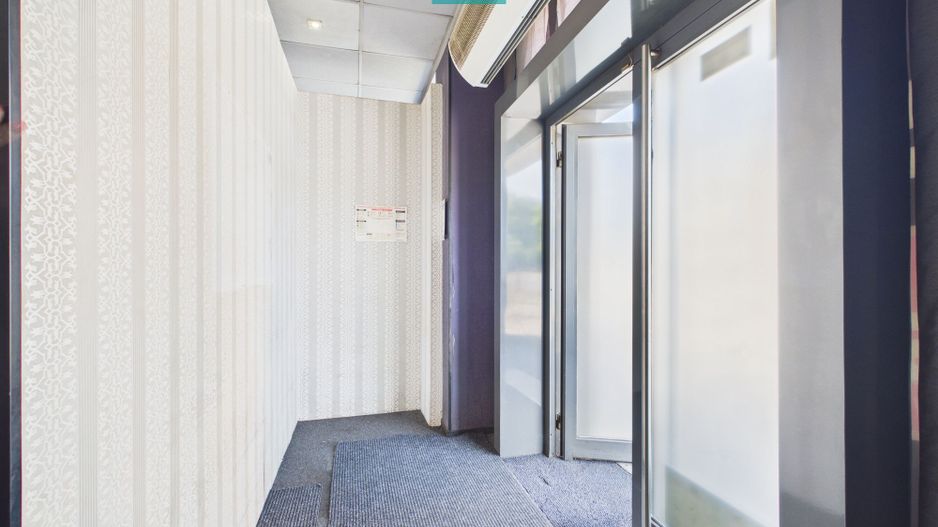 Spațiu  Comercial Zona Soarelui Bulevardul Sudului - Poză 17