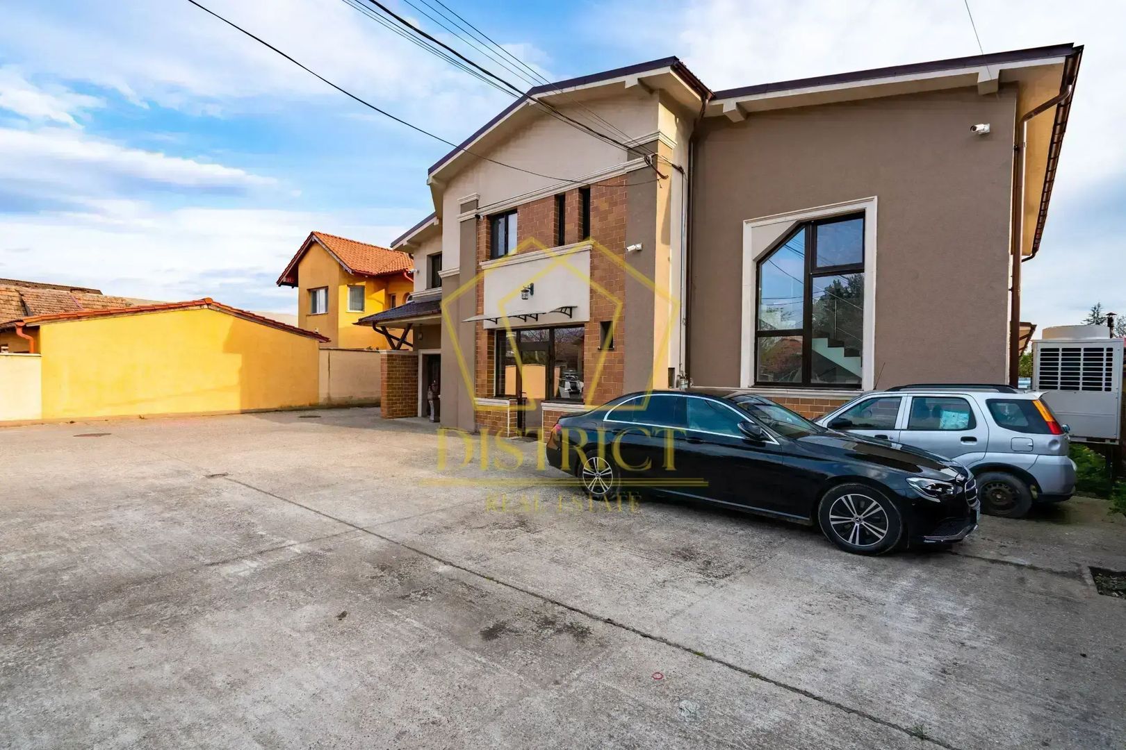 COM 0% Clădire birouri, hala, comercial, clinica sau alte activitati | Mehala - Poză 3