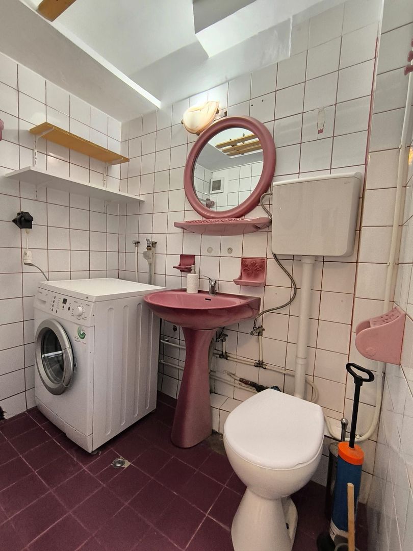 Inchiriere 4 camere Cipariu Centru - Poză 9