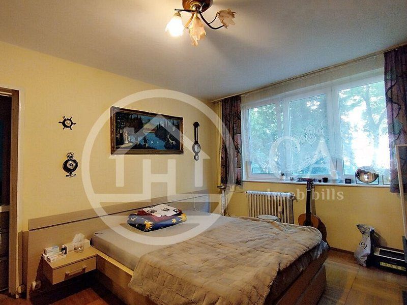 Apartament cu 2 camere de vanzare in zona Rogerius, Oradea - Poză 1