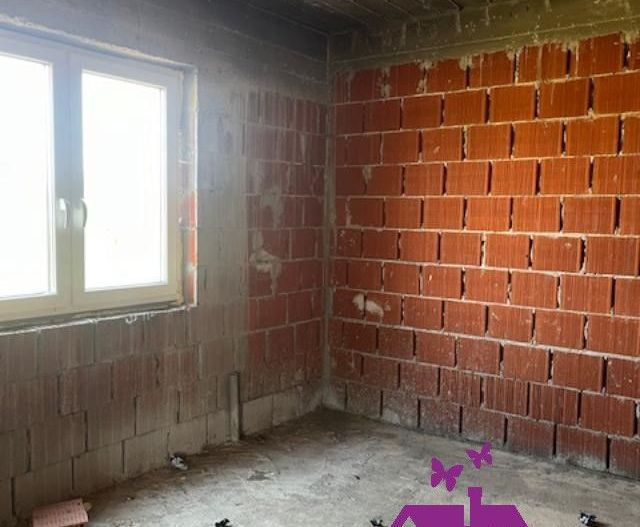 Casa in localitatea Osorhei - Poză 14