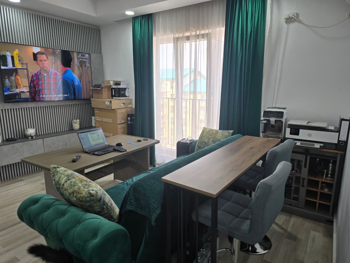 COSMOPOLIS - Apartament cu 2 camere tip studio, mobilat si utilat. - Poză 3