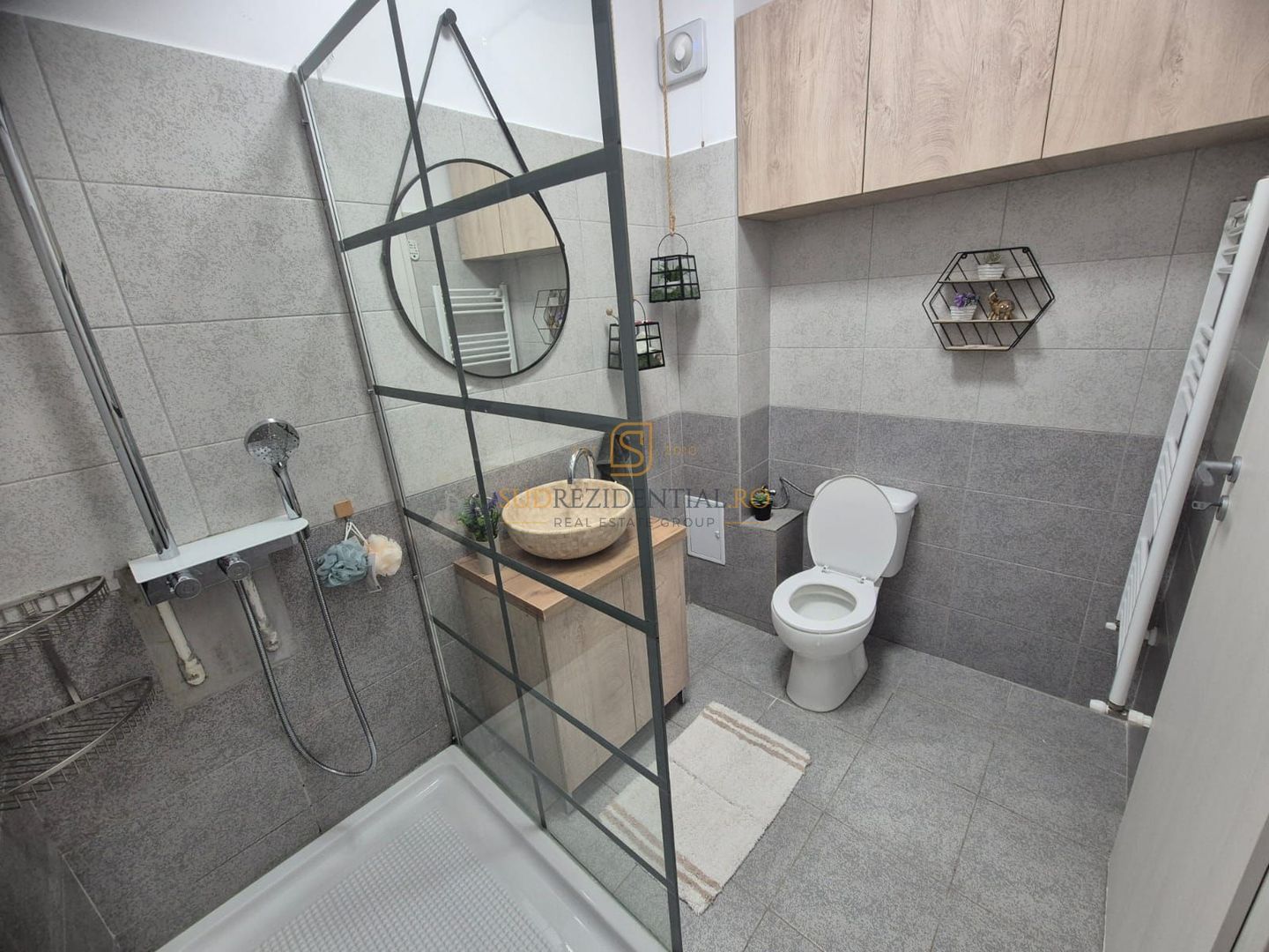 Apartament 2 camere de vanzare, mobilat utilat, gradina, acces metrou - Poză 17