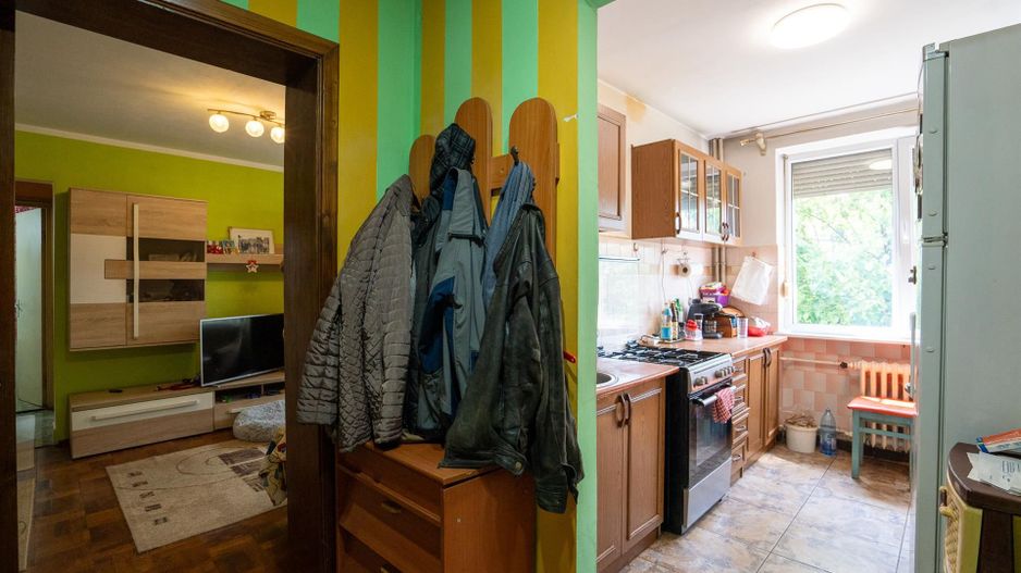 APARTAMENT CU 3 CAMERE  STR.TRANSILVANIEI ZONA ROGERIUS - Poză 5