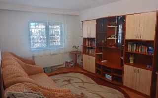 Apartament 3 camere, decomandat, mobilat și utilat, Iași - Poză 1