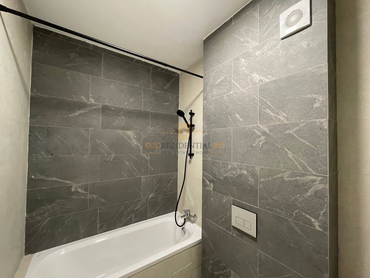 Inchiriere apartament modern cu 2 camere, etaj 2, Sector 4, Luica - Poză 10