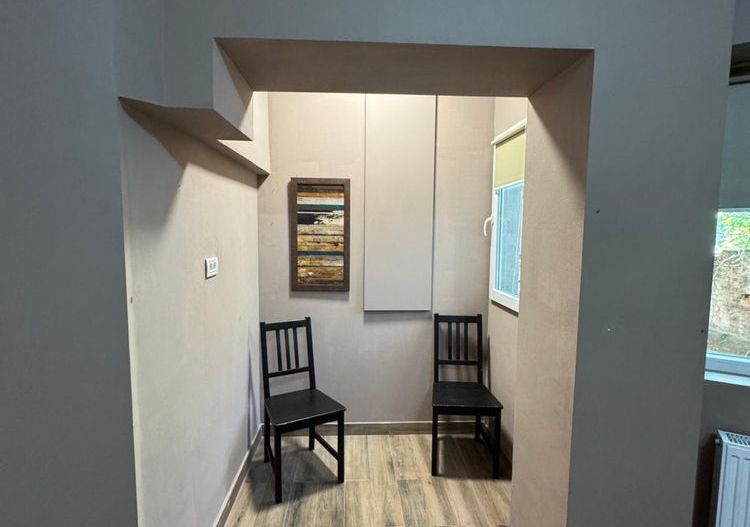 Garsonieră modernă, ultracentrală–ideală pentru locuit, birou sau regim hotelier - Poză 1