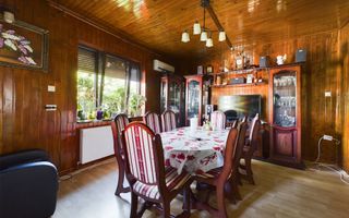 Casă individuală cu 4 camere, zonă centrală - Poză 9