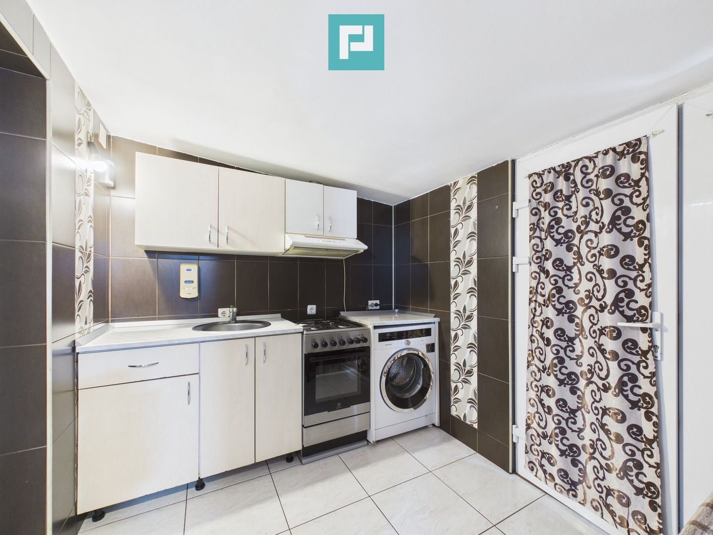 Apartament pe Strada Coșbuc - Poză 10