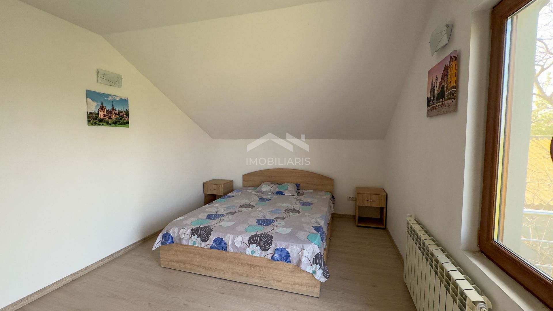 Casă modernă cu 5 camere, garaj și curte mare, mobilată in Corbu - Poză 15