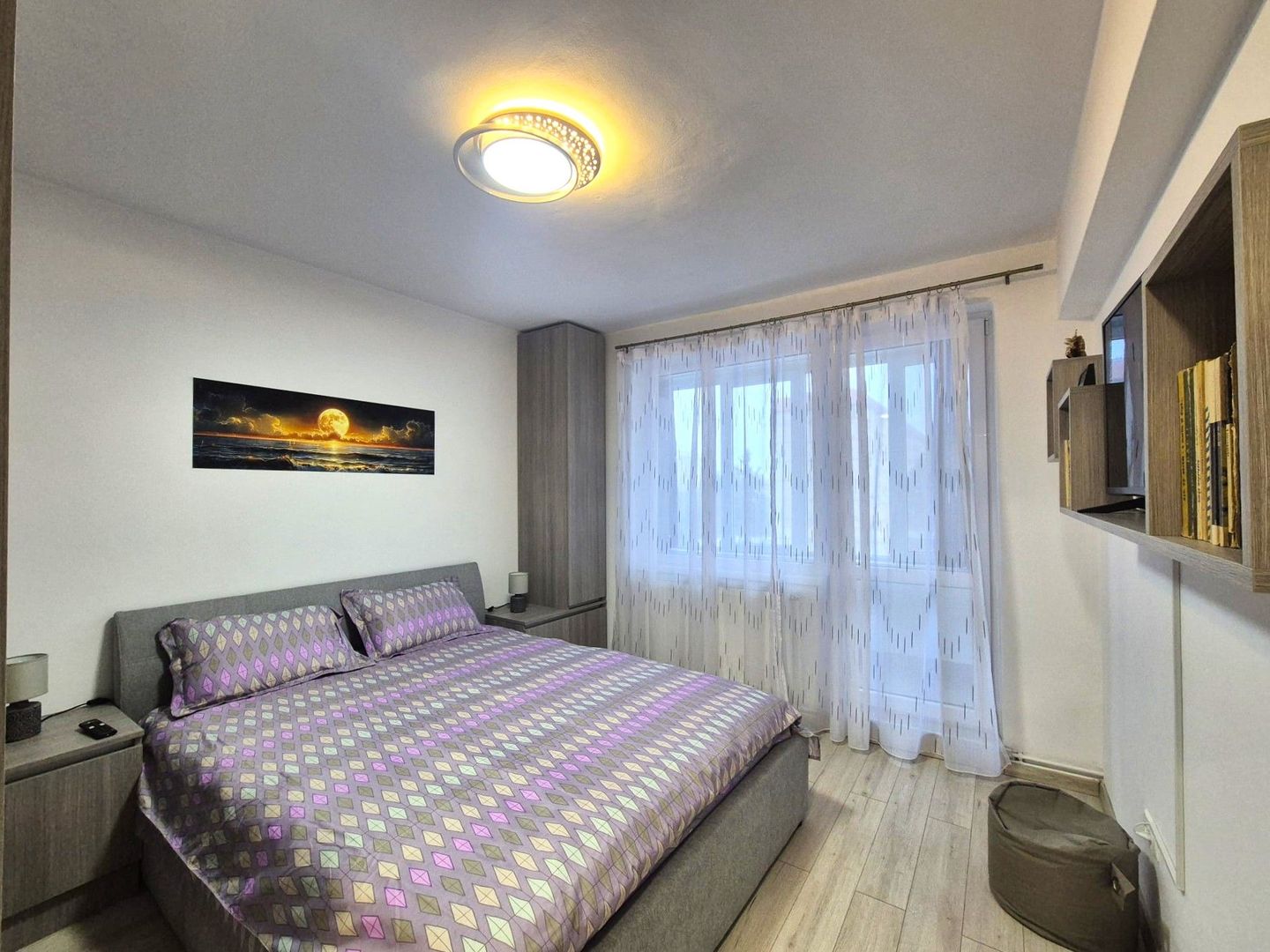 Centru Civic, apartament la cheie, mobilat și utilat,,totul nou - Poză 3