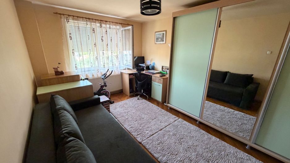 Apartament 2 camere, decomandat - zona Cetate - Poză 5