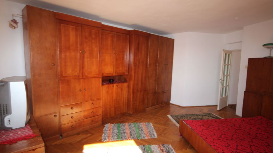 Spatios cu priveliste deosebita - Poză 65