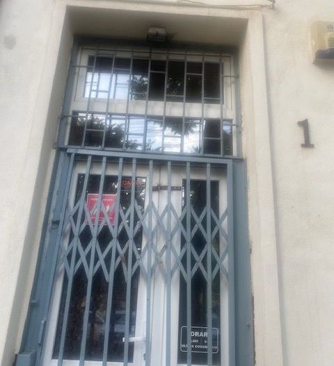 SPATIU COMERCIAL CU MULTIPLE DESTINATII CENTRAL - Poză 11