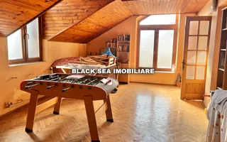 Vila 7 camere D+P+1+M - Gaze - 2 Garaje - 50m de plaja - Ocazie Unică - Poză 14