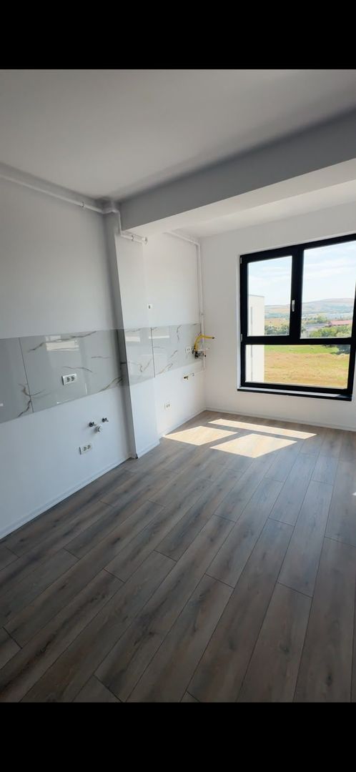 Apartamente noi - Poză 1