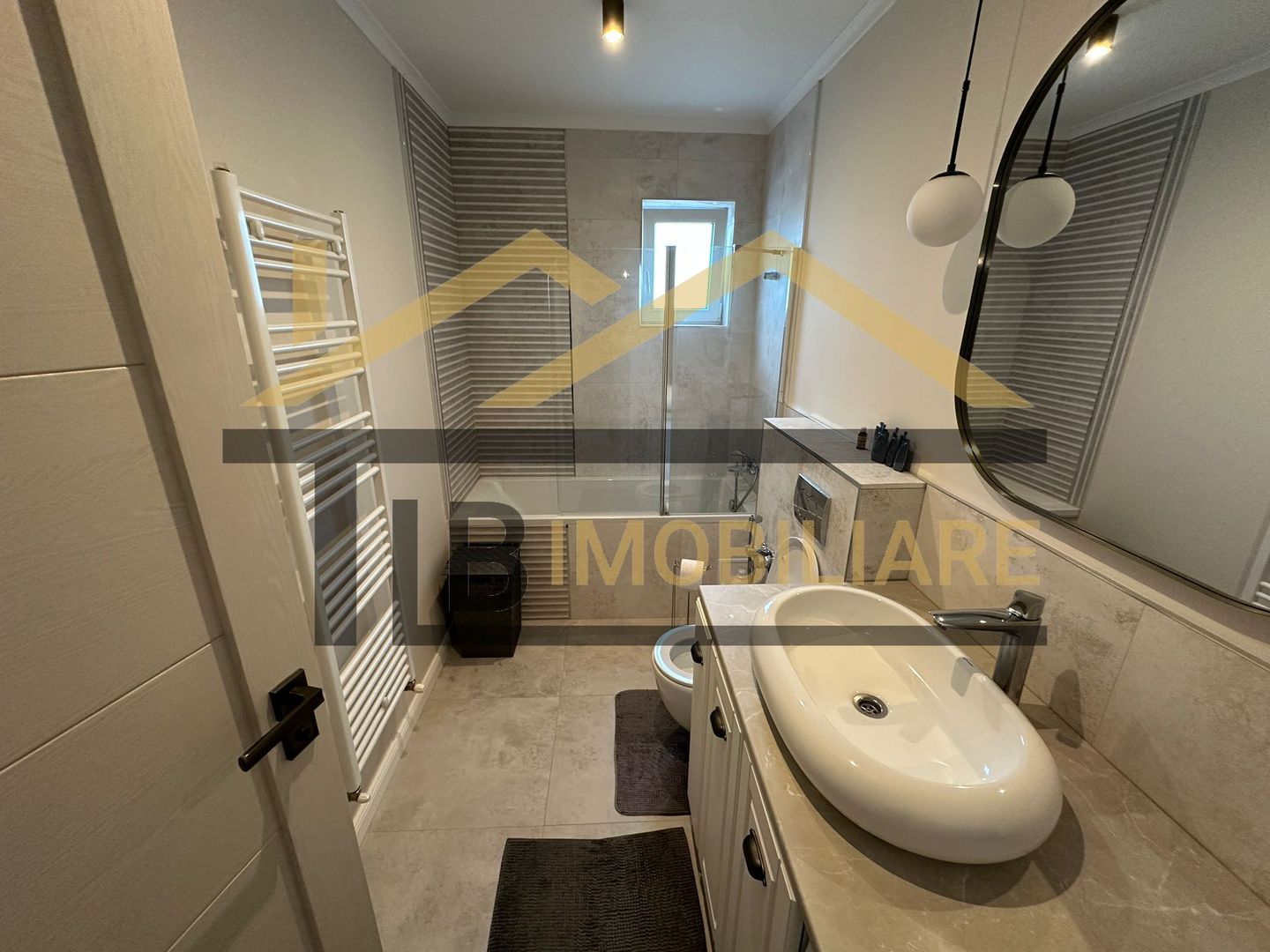 Apartament de 3 camere, 100mp, parcare, Zona Petru Maior - Poză 12