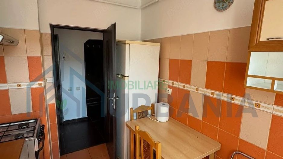 Apartament 3 camere semidecomandat, mobilat, cu centrală proprie, zona Splai Bahlui, Iași - Poză 4